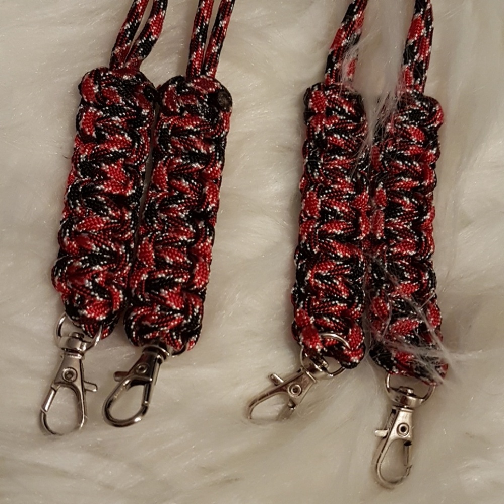 3/$25 Paracord Lanyard made by my Grandson - Picture 4 of 6